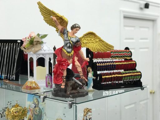 Distribuidora Mas Alla Store 